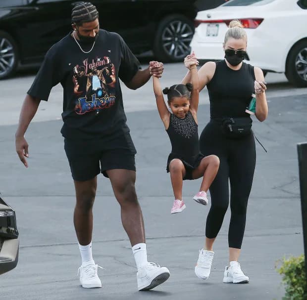 Khloe Kardashian and Tristan Thompson With Her child